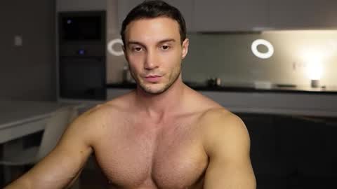 Tom online show from 12.20.25