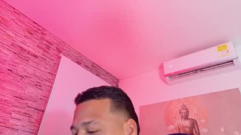 Tom muscle1 online show from 12.14.25