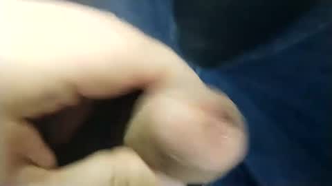 Snapshot of tomas_cum69 chatting on 12.28.24 Tomas online show from 12.28.24