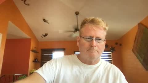 Hola online show from 10.30.25