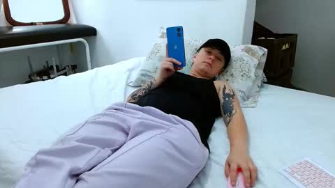 Blue online show from 02.13.26