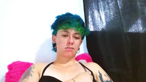 Blue online show from 04.15.26