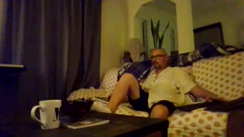 Snapshot of tomcatsawyer chatting on 04.27.26 sirmuggsalot online show from 04.27.26