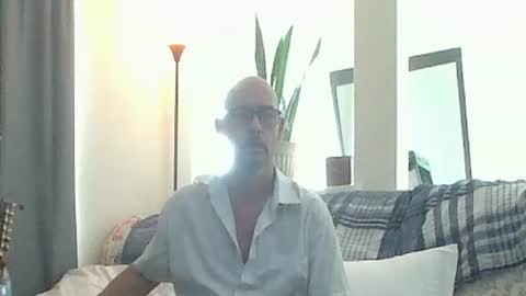 Snapshot of tomcatsawyer chatting on 06.14.26 sirmuggsalot online show from 06.14.26