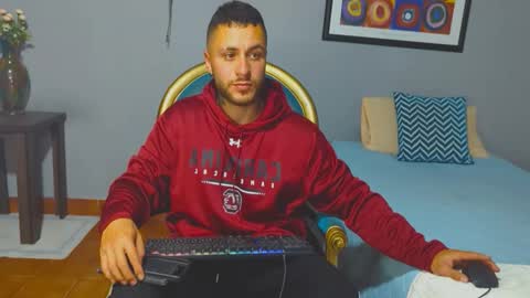 tomDavisXl online show from 02.18.26