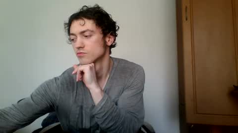 Snapshot of tomigraham chatting on 06.22.26 tomigraham online show from 06.22.26