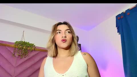   online show from 10.10.25