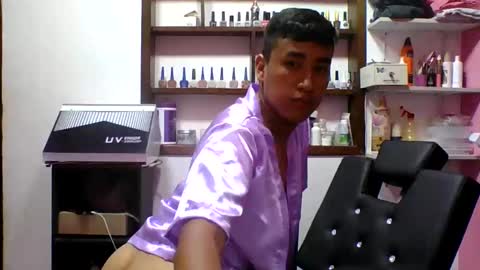 tomm online show from 10.17.25