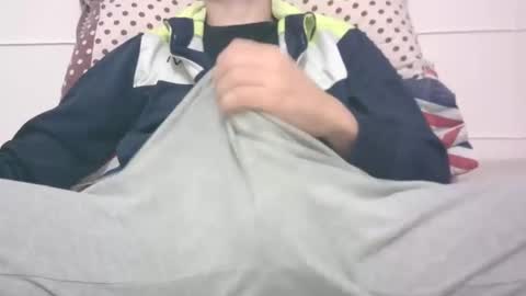 tommaso9046 online show from 12.04.24