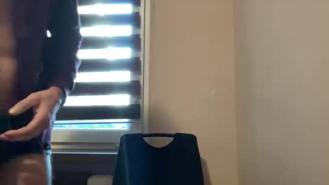 tommi77799 online show from 02.26.26