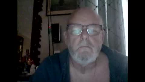 Tommie online show from 10.25.25