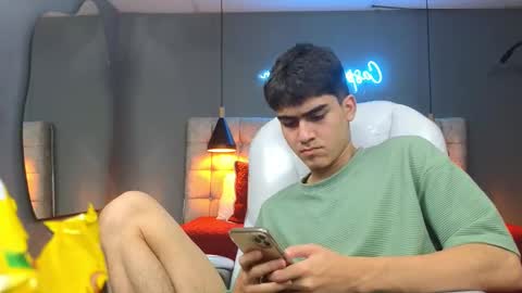 Tommy  online show from 02.25.25