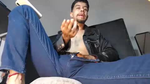   Thomas    online show from 02.10.25