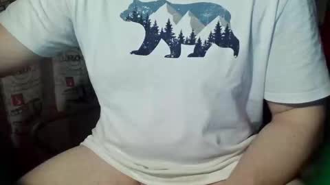 Snapshot of tommy_li_2 chatting on 12.09.24 Tommi Li online show from 12.09.24