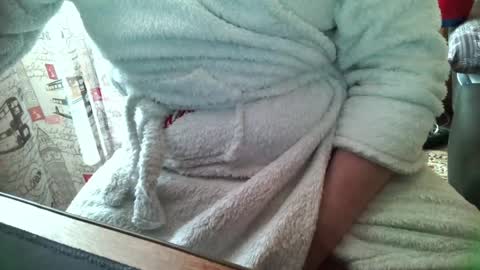 Snapshot of tommy_li_2 chatting on 04.13.26 Tommi Li online show from 04.13.26