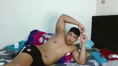 Snapshot of tommy_montana57935 chatting on 06.25.26 tommy and merida online show from 06.25.26