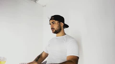 Snapshot of tommy_sccott chatting on 10.22.25 tommy_sccott online show from 10.22.25