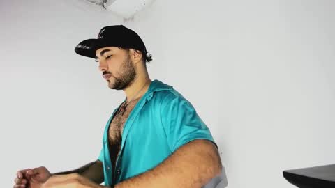 Snapshot of tommy_sccott chatting on 11.06.25 tommy_sccott online show from 11.06.25