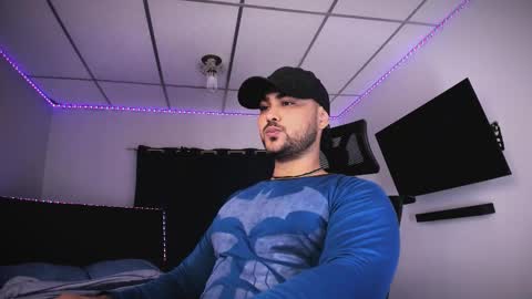 Snapshot of tommy_sccott chatting on 02.02.26 tommy_sccott online show from 02.02.26