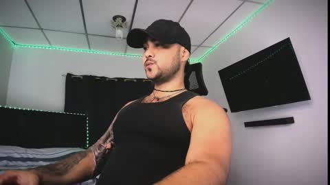 Snapshot of tommy_sccott chatting on 02.21.26 tommy_sccott online show from 02.21.26