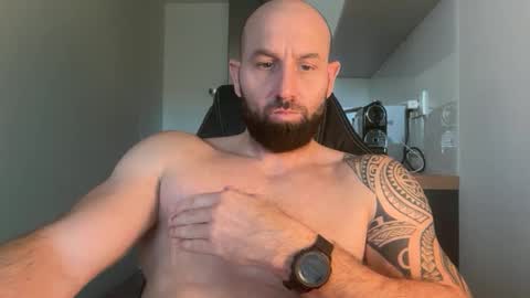 Thomas Fit online show from 10.14.25