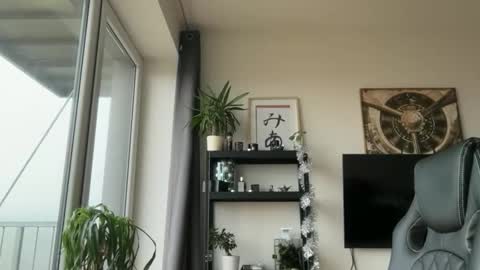 Thomas Fit online show from 12.14.25