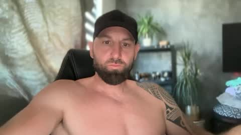 Snapshot of tommyx01 chatting on 06.24.26 Thomas Fit online show from 06.24.26