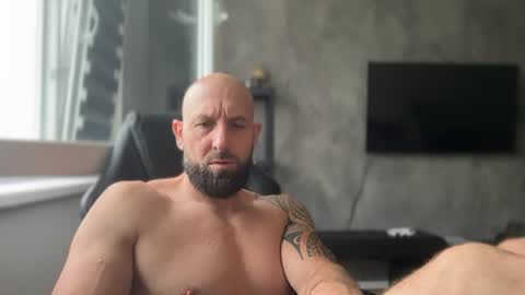 Snapshot of tommyx01 chatting on 07.17.26 Thomas Fit online show from 07.17.26