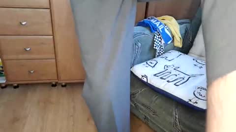 Snapshot of tommyyeu chatting on 03.07.25 Tommy online show from 03.07.25