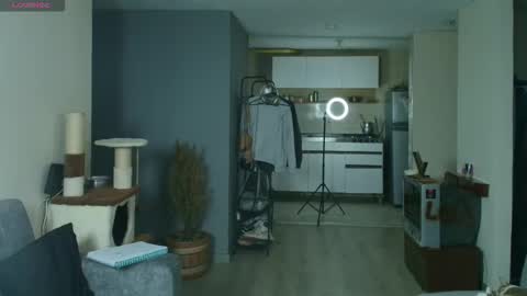 leyla  online show from 09.27.25