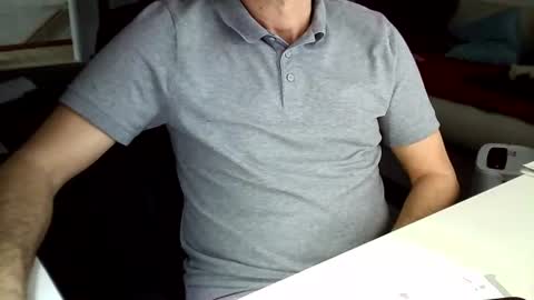 Snapshot of tomtom02029 chatting on 12.20.24 Tom online show from 12.20.24