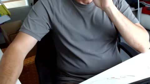 Tom online show from 06.10.26