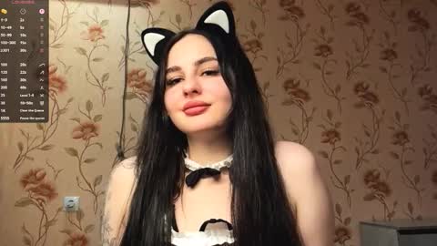 Snapshot of tondamikhail chatting on 02.20.26 Bella online show from 02.20.26