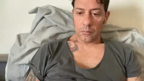 Snapshot of tony8miami chatting on 01.01.25 Tony8miami online show from 01.01.25