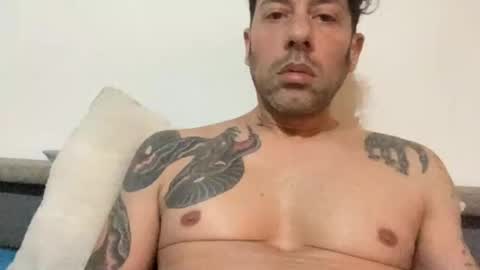 Snapshot of tony8miami chatting on 02.21.25 Tony8miami online show from 02.21.25