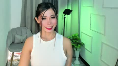 Snapshot of tony_drivesyoucrazy chatting on 03.02.25 tony_drivesyoucrazy online show from 03.02.25