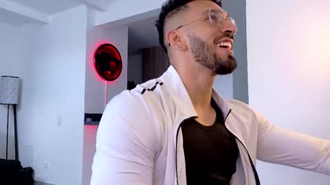 tony muscle1 online show from 10.29.25