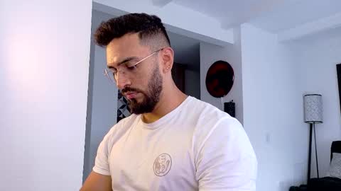 tony muscle1 online show from 01.13.26