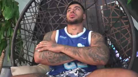 Snapshot of tony_newmen chatting on 02.12.26 tony online show from 02.12.26