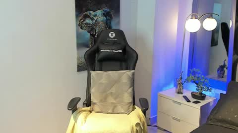 tony_petrov online show from 09.21.25