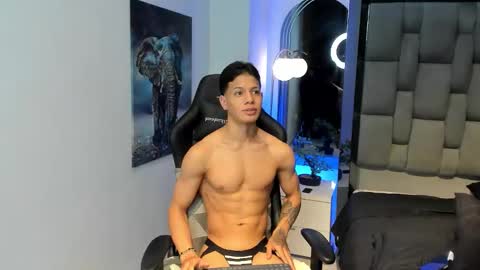 tony_petrov online show from 10.12.25