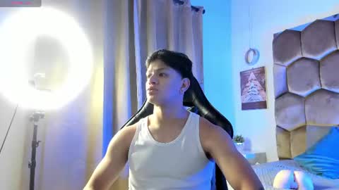 Snapshot of tony_petrov chatting on 07.04.26 tony_petrov online show from 07.04.26