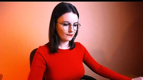 Elizabeth online show from 04.22.26