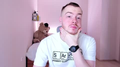 toohornyserj online show from 01.12.25