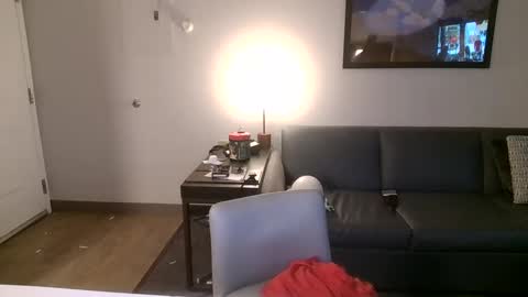 toomuchsmoke online show from 02.06.25