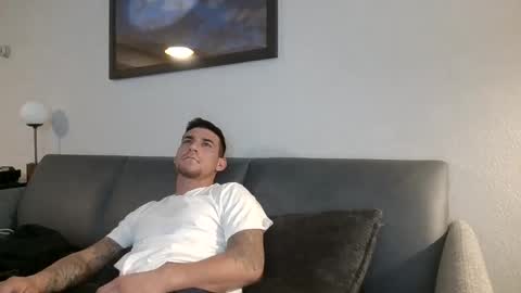 toomuchsmoke online show from 02.10.25