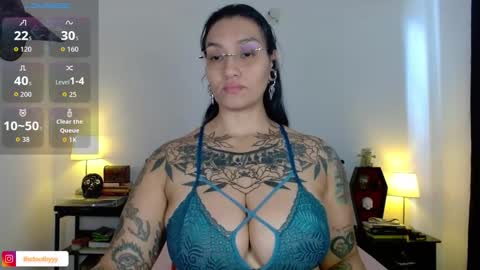 Snapshot of toothyy chatting on 02.07.26 toothyy online show from 02.07.26