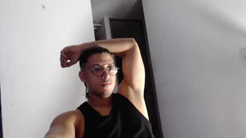 Snapshot of topmen_98 chatting on 09.20.25 Topmen 98 online show from 09.20.25