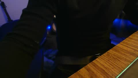 topplesstable18075 online show from 12.03.25