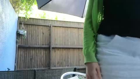 Topsy online show from 11.18.25